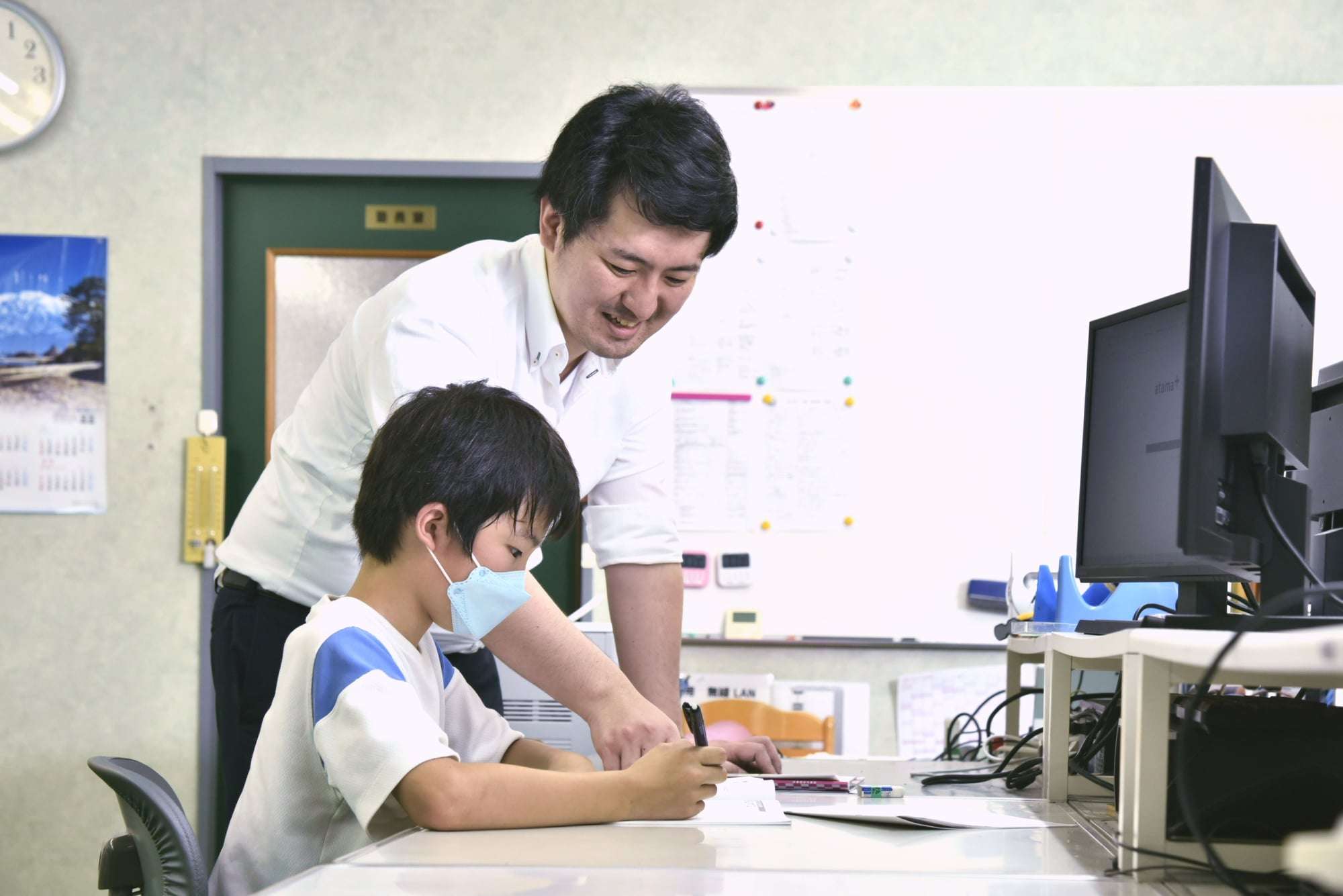 小学生の学習風景